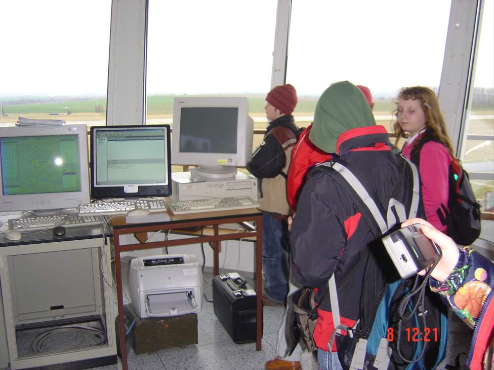 IV. A na letišti v Čáslavi (podívat se do třídy IV. A)