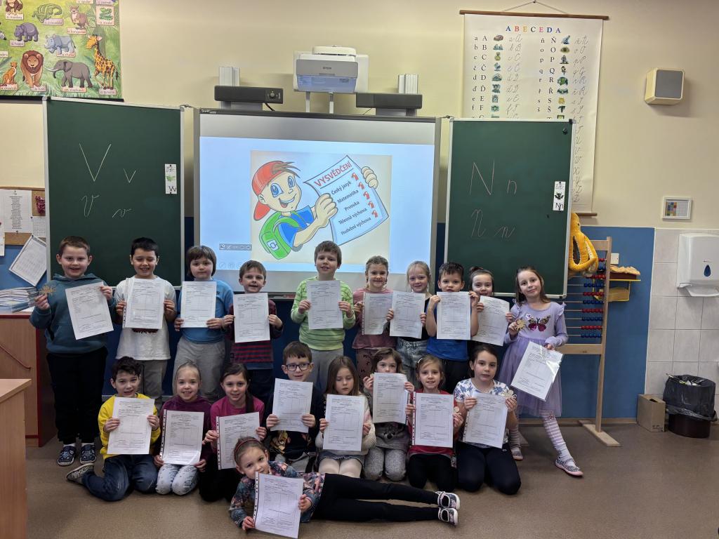 První pololetní vysvědčení u Chobotniček
