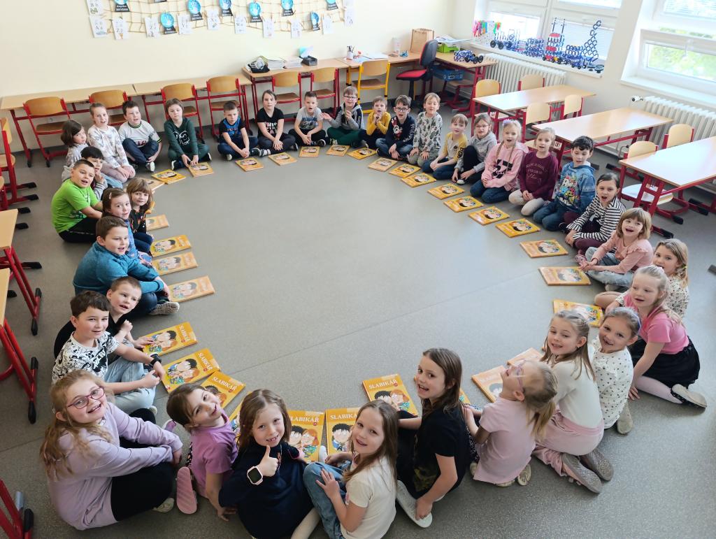 Společná hodina Krabíků a Chobotniček