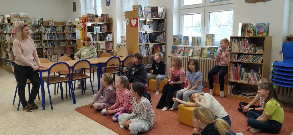 Medvíďata z II. B v knihovně: Jak se rodí láska ke čtení