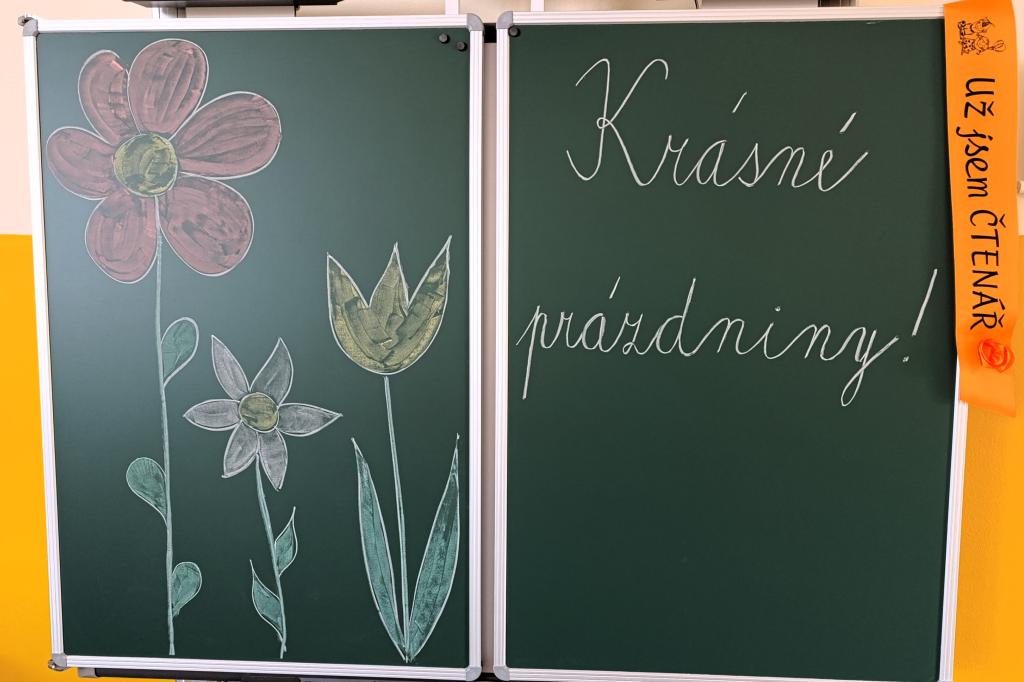 Vysvědčení a pasování na čtenáře - Krabíci