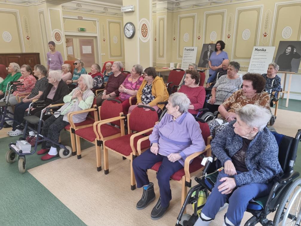 Velikonoční vystoupení v Domově seniorů Drachtinka