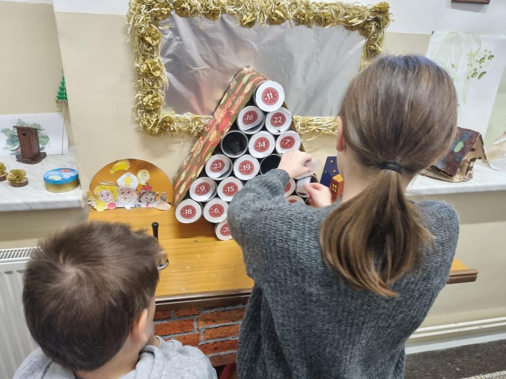 Adventní kalendář plný úkolů a tradic - den 5, 6